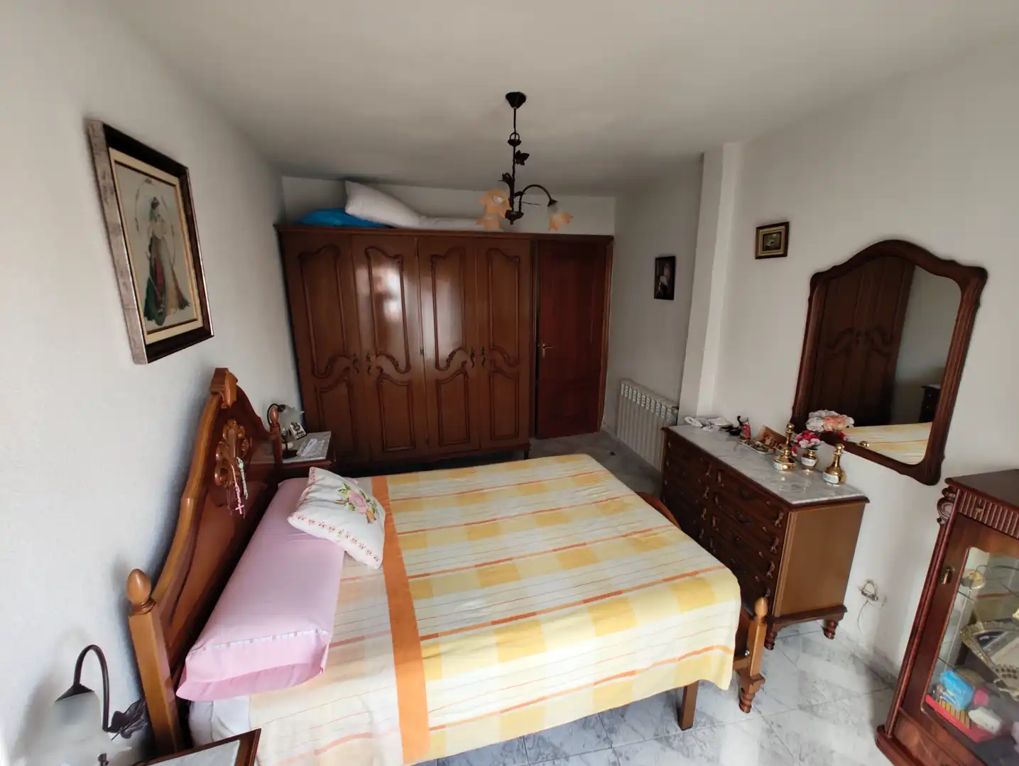 Habitación de Piso en venta en Leganés con Calefacción, Terraza y Amueblado