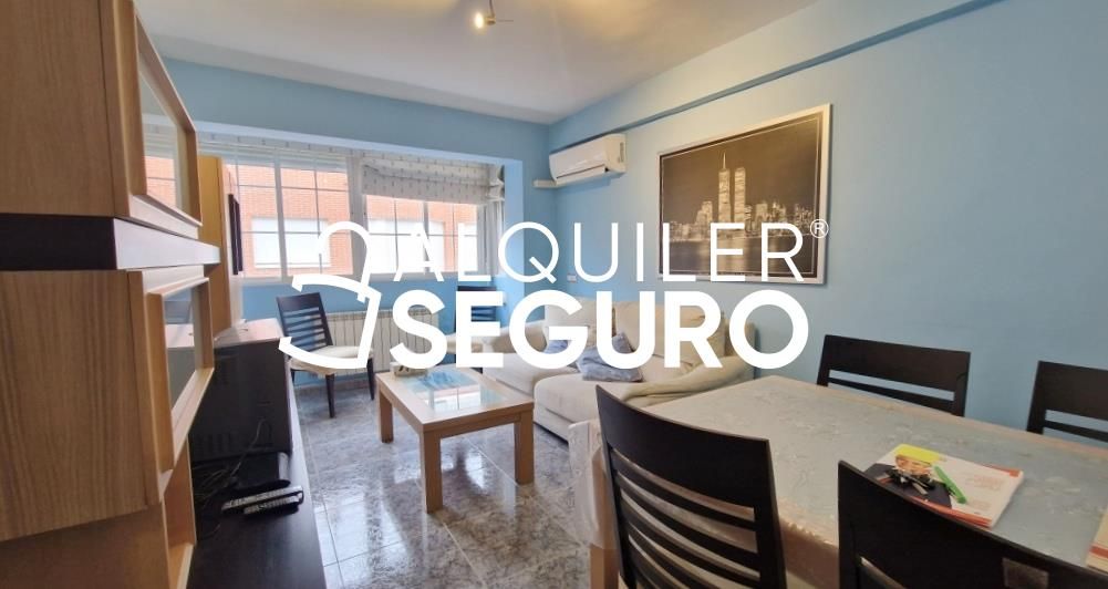 Sala d'estar de Pis de lloguer en  Madrid Capital amb Aire condicionat, Calefacció i Terrassa