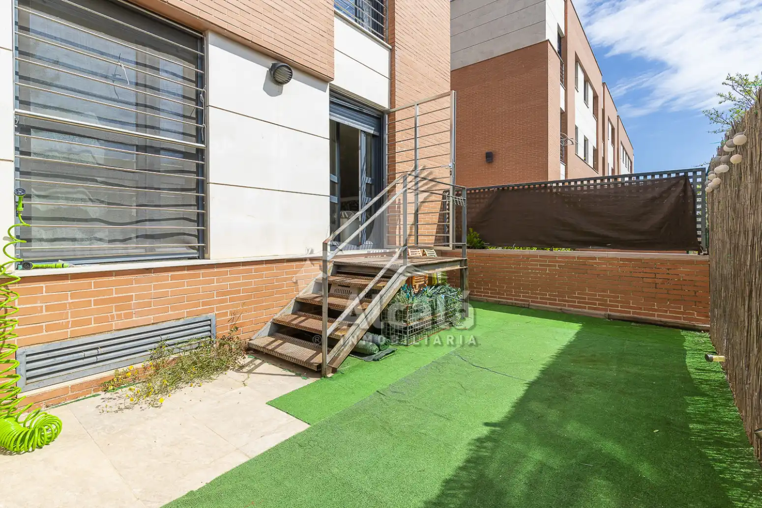 Terrassa de Pis en venda en Alcalá de Henares amb Aire condicionat, Calefacció i Jardí privat