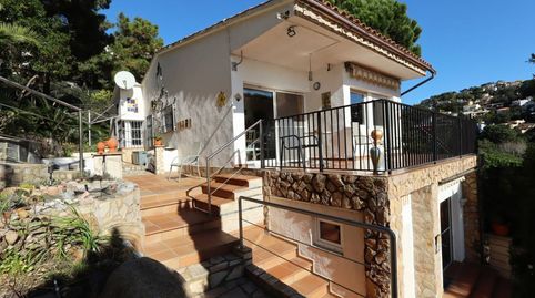 Foto 2 de Casa o xalet en venda a Avenida Pla de Rosell, Serra Brava, Lloret de Mar