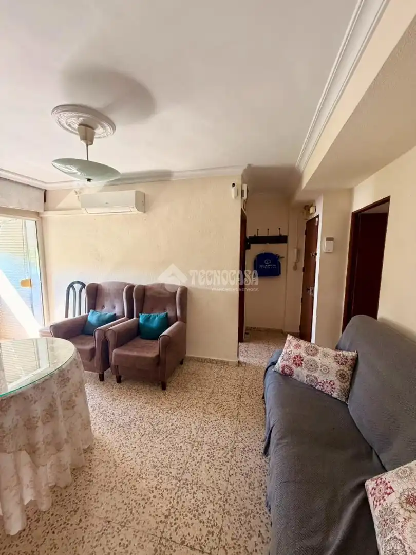 Sala de estar de Piso en venta en Sevilla con Aire acondicionado y Terraza
