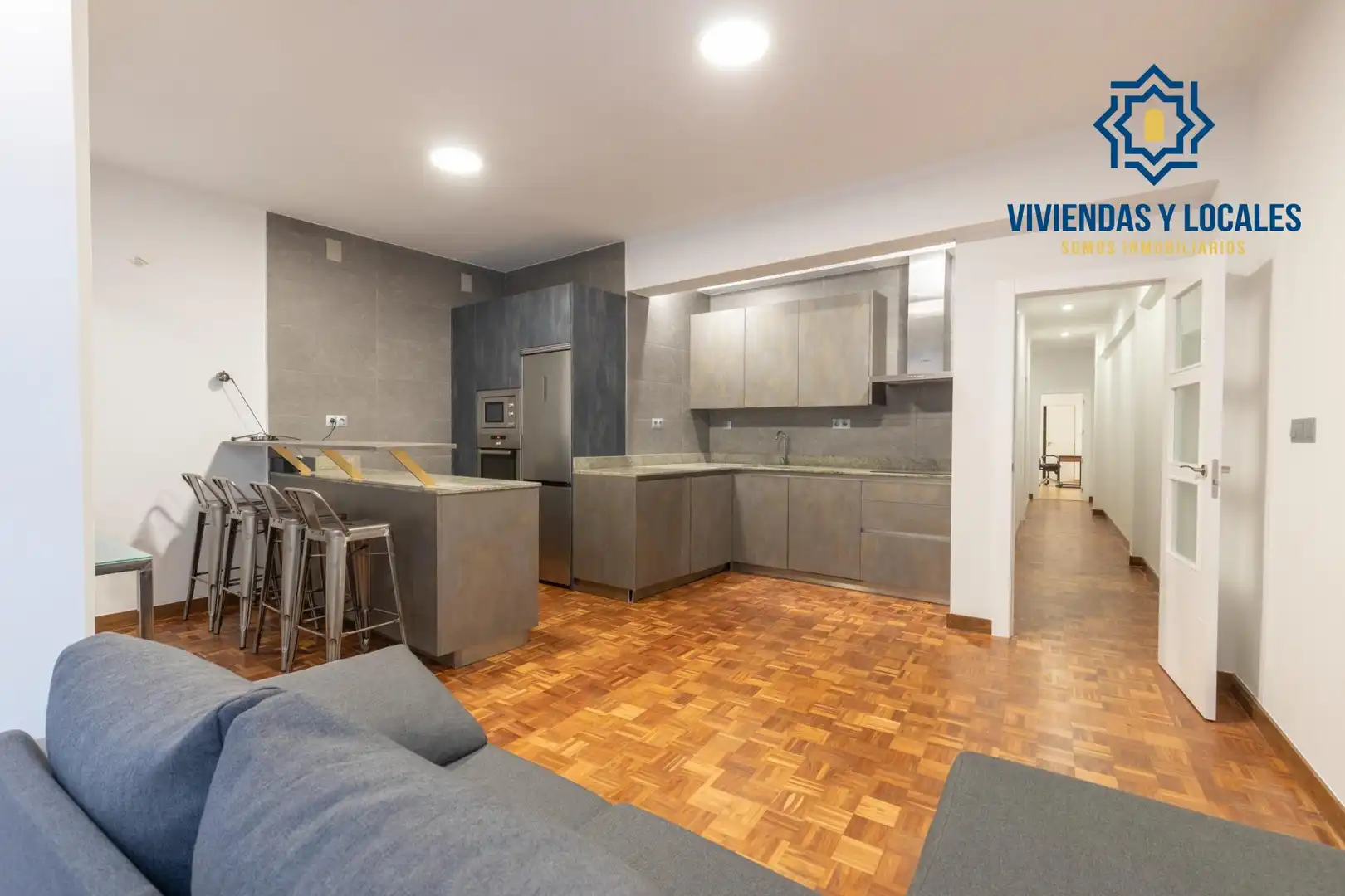 Piso con ascensor en venta en Calle PINTOR LOPEZ MEZQUITA, imagen 3