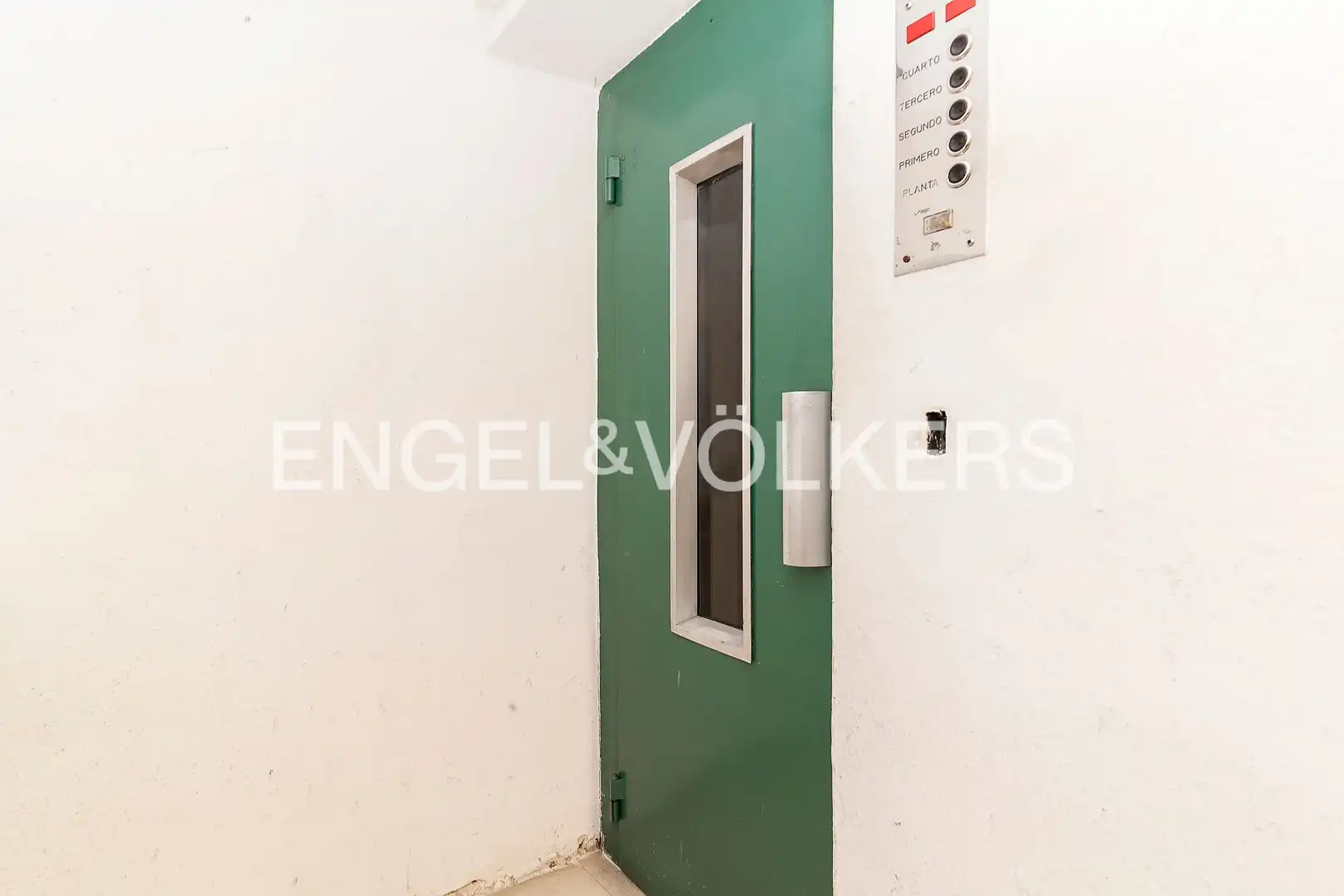 Terraced house with terrace for sale in Centre - Sant Oleguer, imagen 37