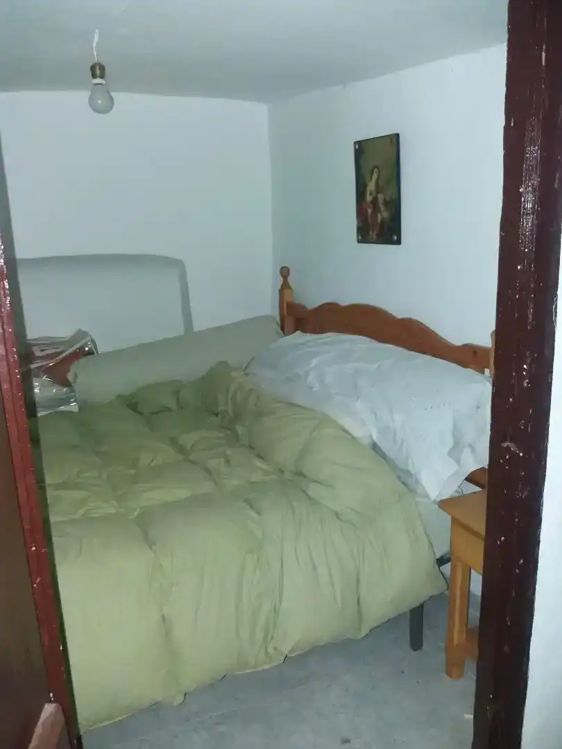 Schlafzimmer von Wohnung zum Verkauf in Estada mit Möbliert, Waschmaschine und Mikrowelle