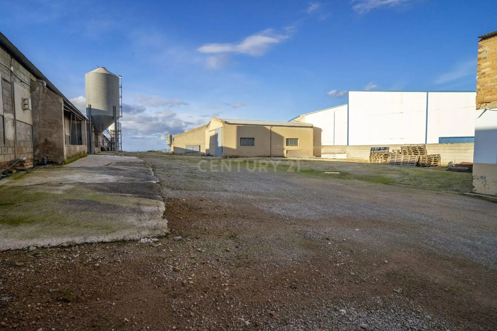 Exterior view of Commercial properties for sale in Mollina  with Air Conditioner