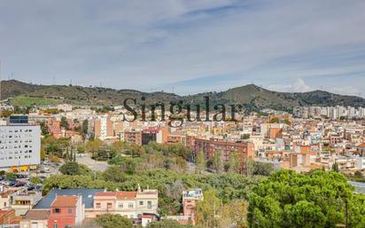 Vista exterior de Àtic en venda en  Barcelona Capital amb Terrassa i Balcó