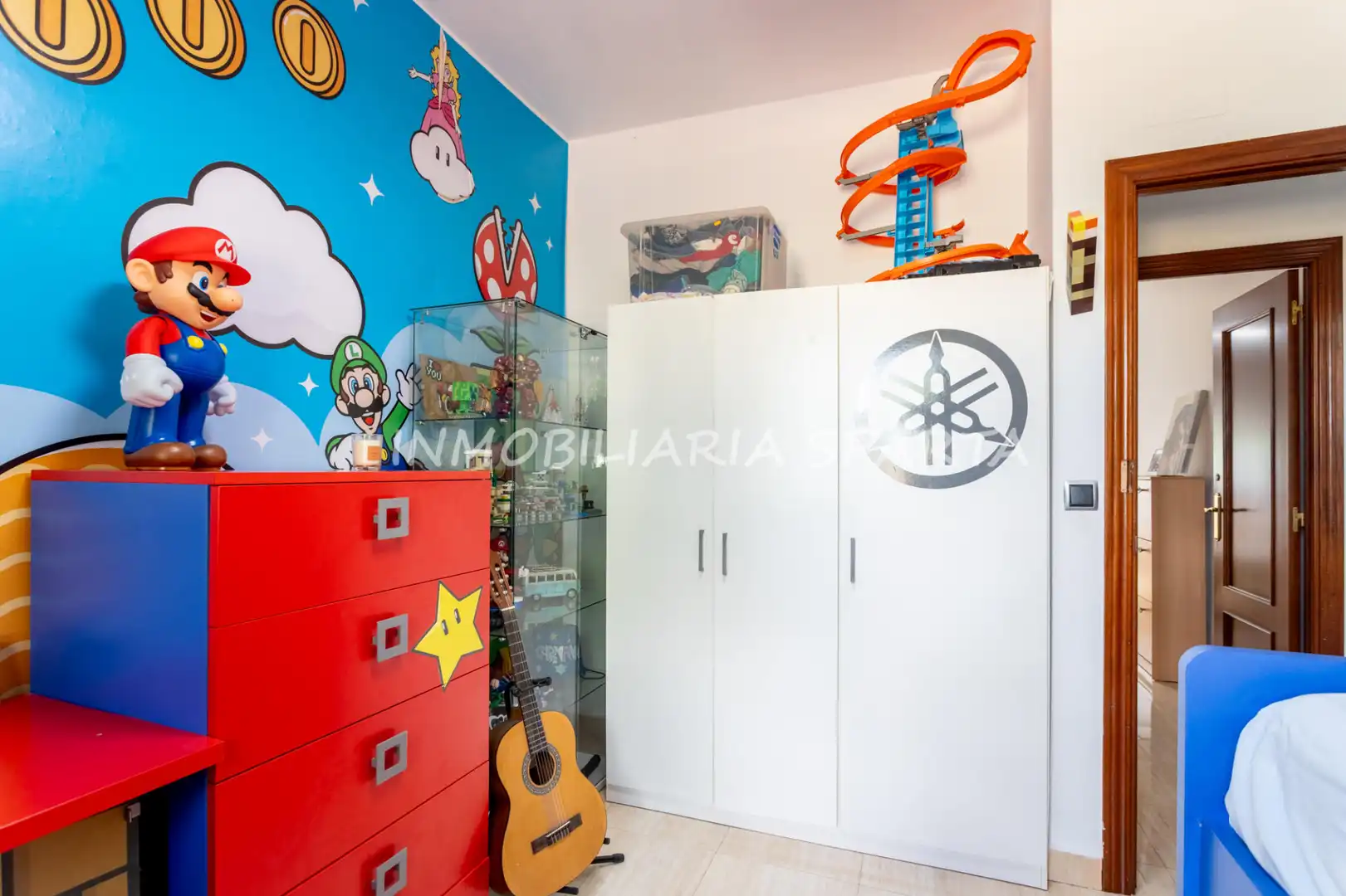Detached homes for sale in Espartinas  with Air Conditioner and Heating