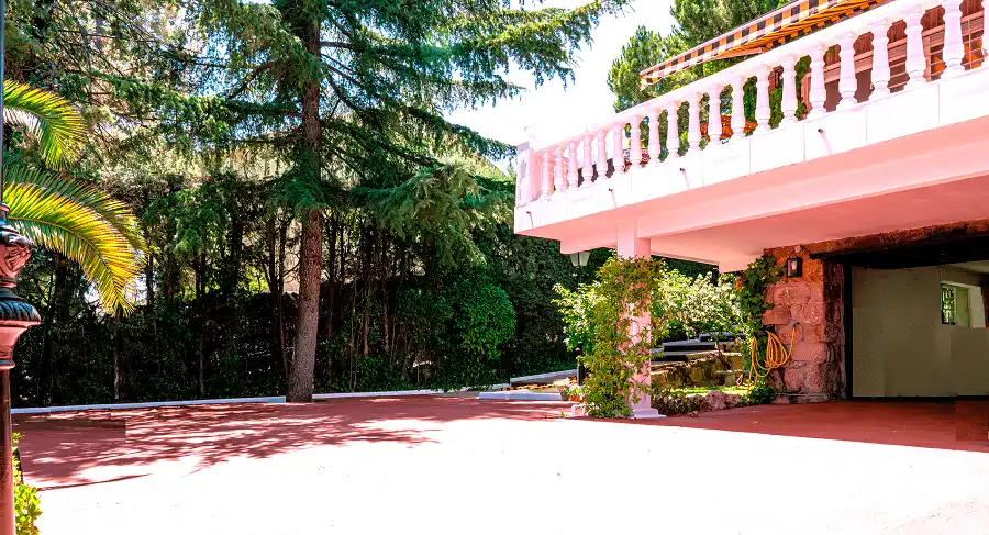 Terrassa de Casa o xalet en venda en Torrelodones amb Aire condicionat, Calefacció i Jardí privat