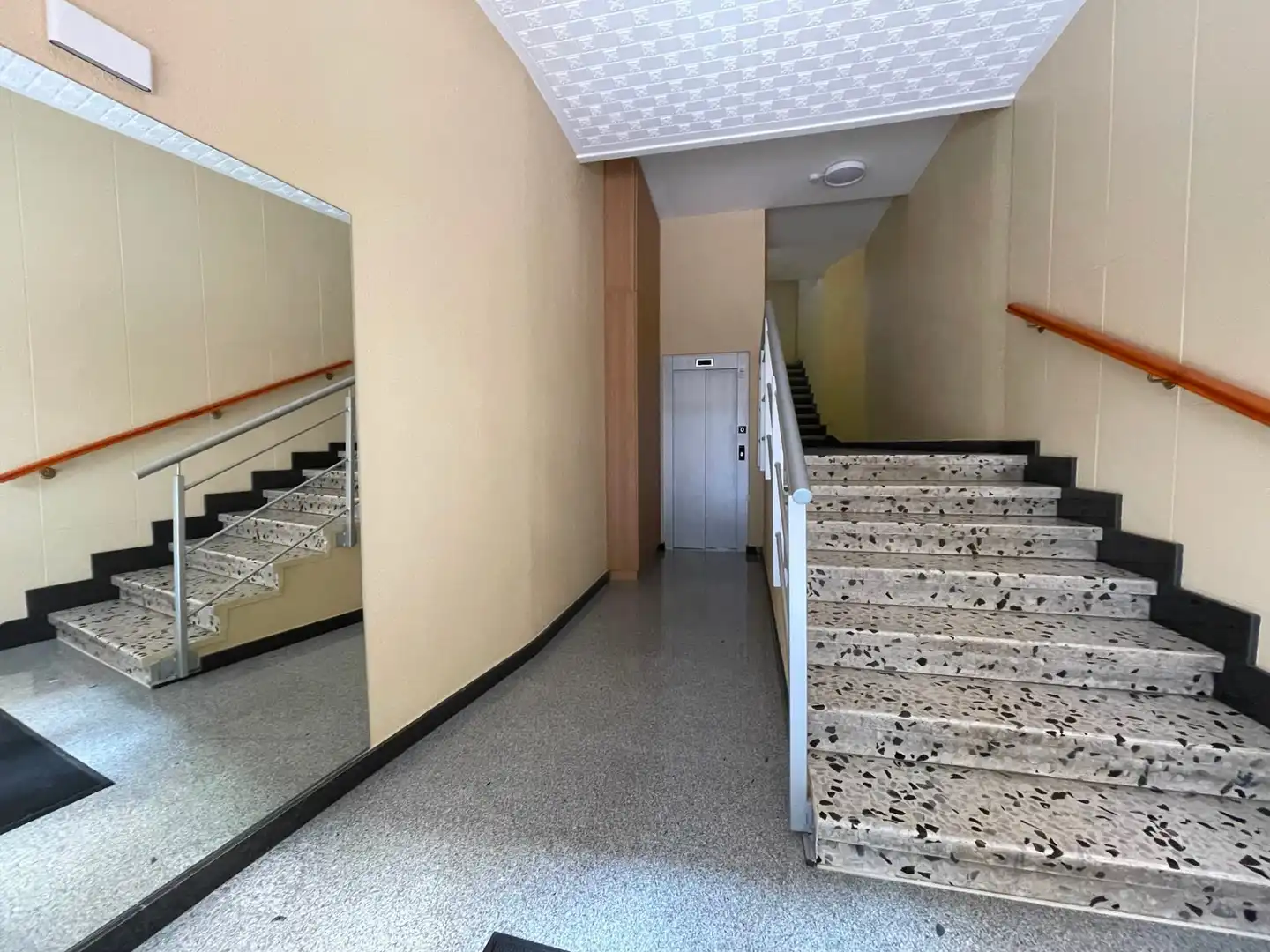 Piso en venta en Ponferrada con Calefacción, Terraza y Trastero
