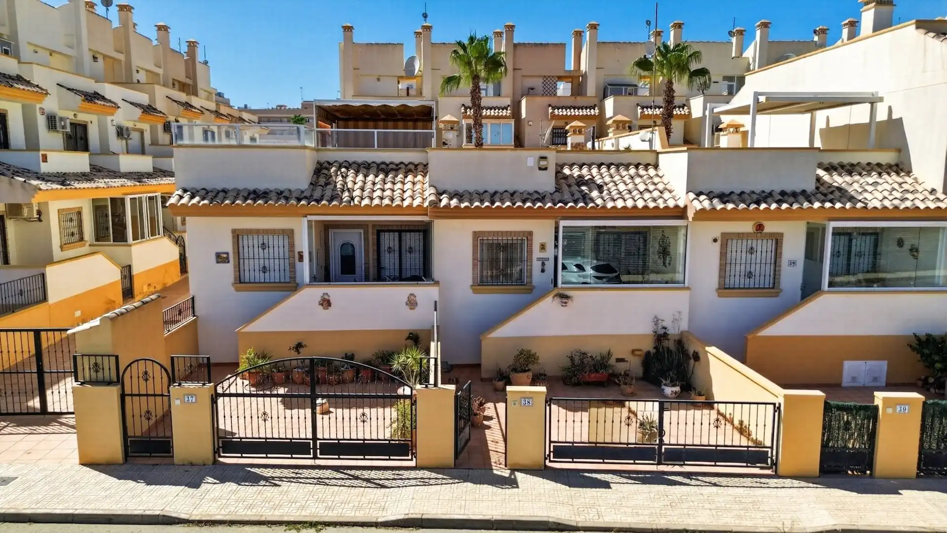 Exterior view of Houses for sale in Orihuela Costa