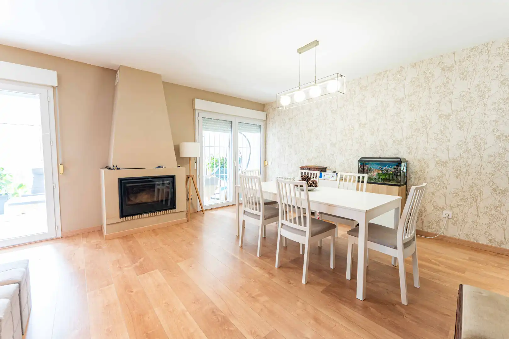 Comedor de Casa adosada en venta en Torrelodones con Balcón