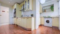 Kitchen of Flat for sale in Tomares  with Air Conditioner, Private garden and Parquet flooring
