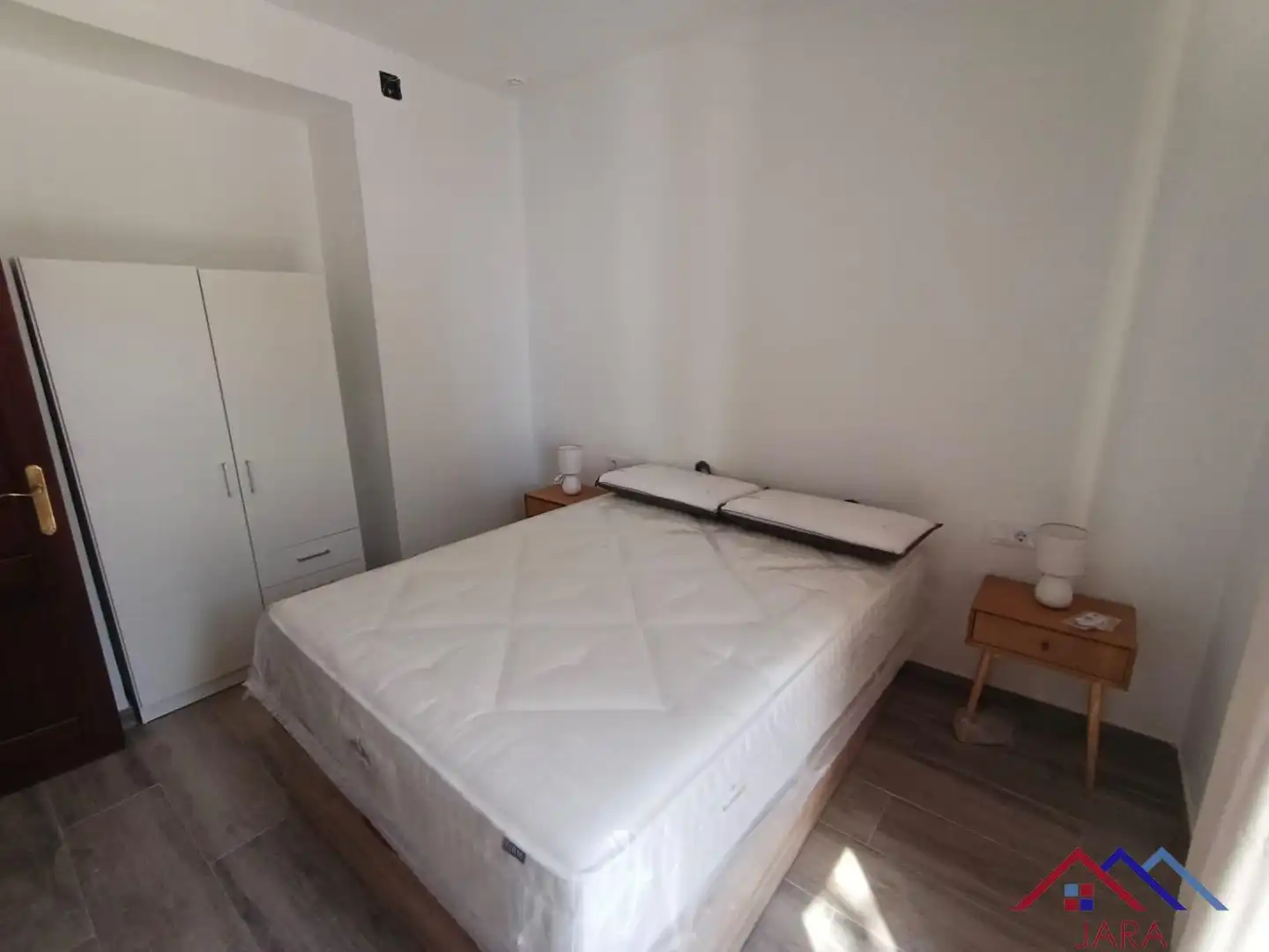 Habitación de Apartamento de alquiler en Jerez de la Frontera con Amueblado y Balcón