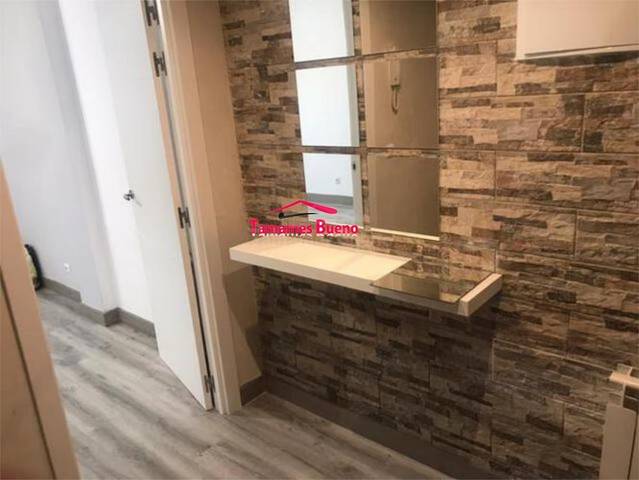 Piso en Venta en Tejares - Chamberí - Alcades