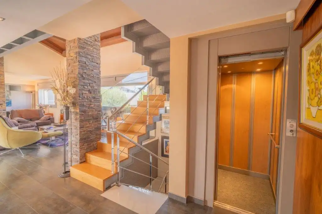 Detached house with terrace for sale in Carrer Monestir de Gualter, imagen 17