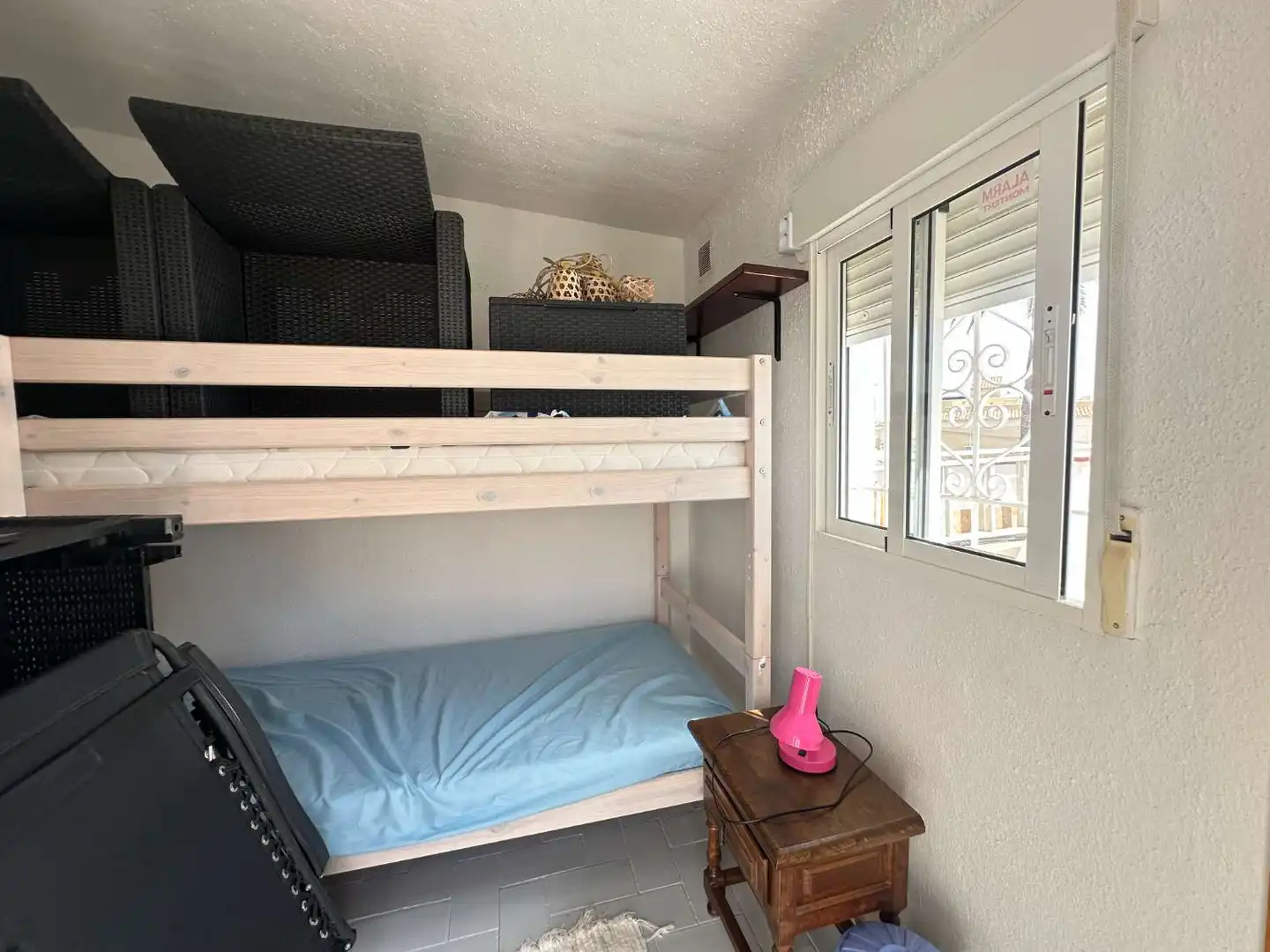 Habitación de Casa o chalet en venta en Orihuela con Aire acondicionado, Trastero y Amueblado