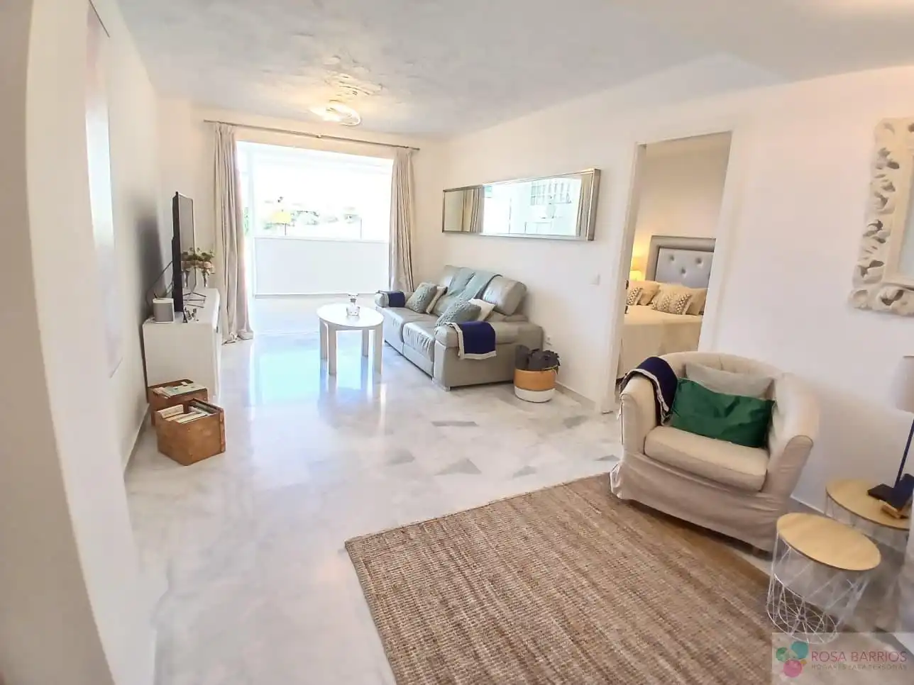 Vista exterior de Piso en venta en Casares con Aire acondicionado, Terraza y Piscina comunitaria