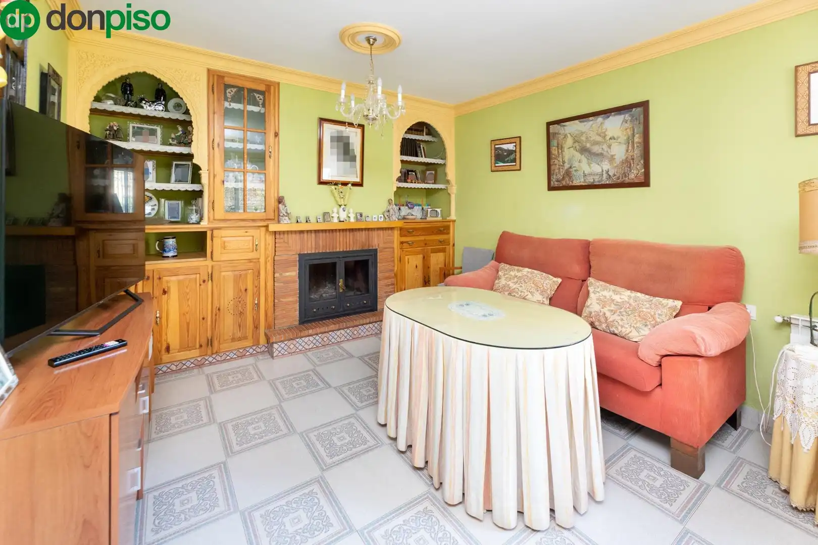 Houses for sale in Calle EXTRARRADIO, Cogollos de la Vega