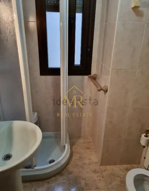 Baño de Piso de alquiler en Salamanca con Calefacción, Parquet y Amueblado