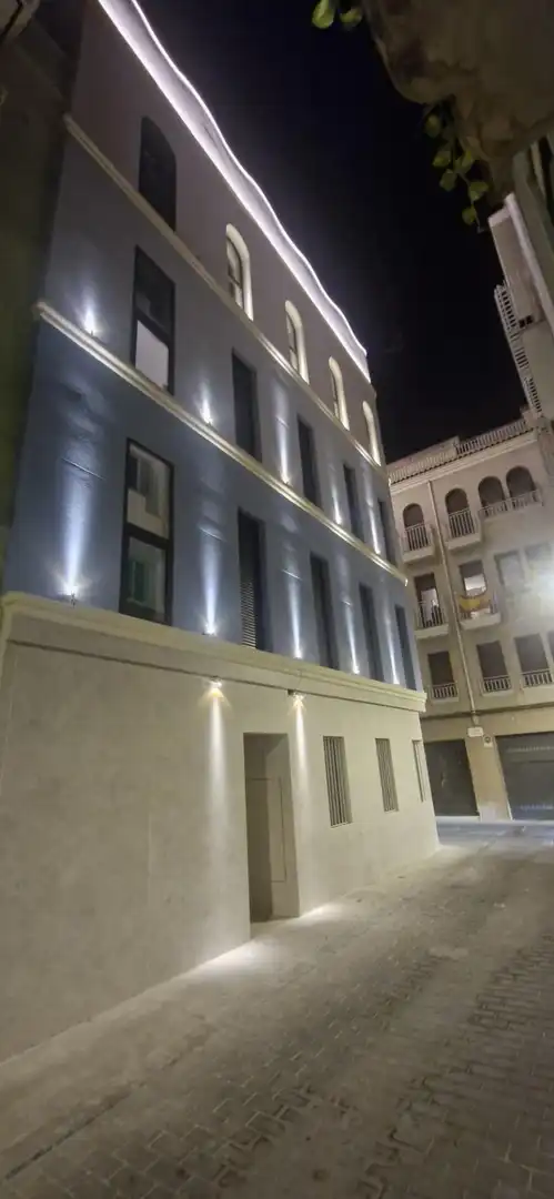 Vista exterior de Piso de alquiler en Elche / Elx con Aire acondicionado, Parquet y Trastero