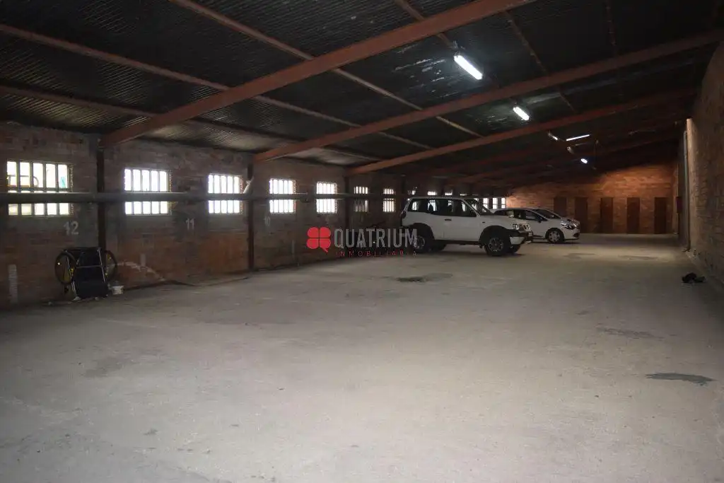 Parking de Piso en venta en Oroso con Calefacción y Trastero