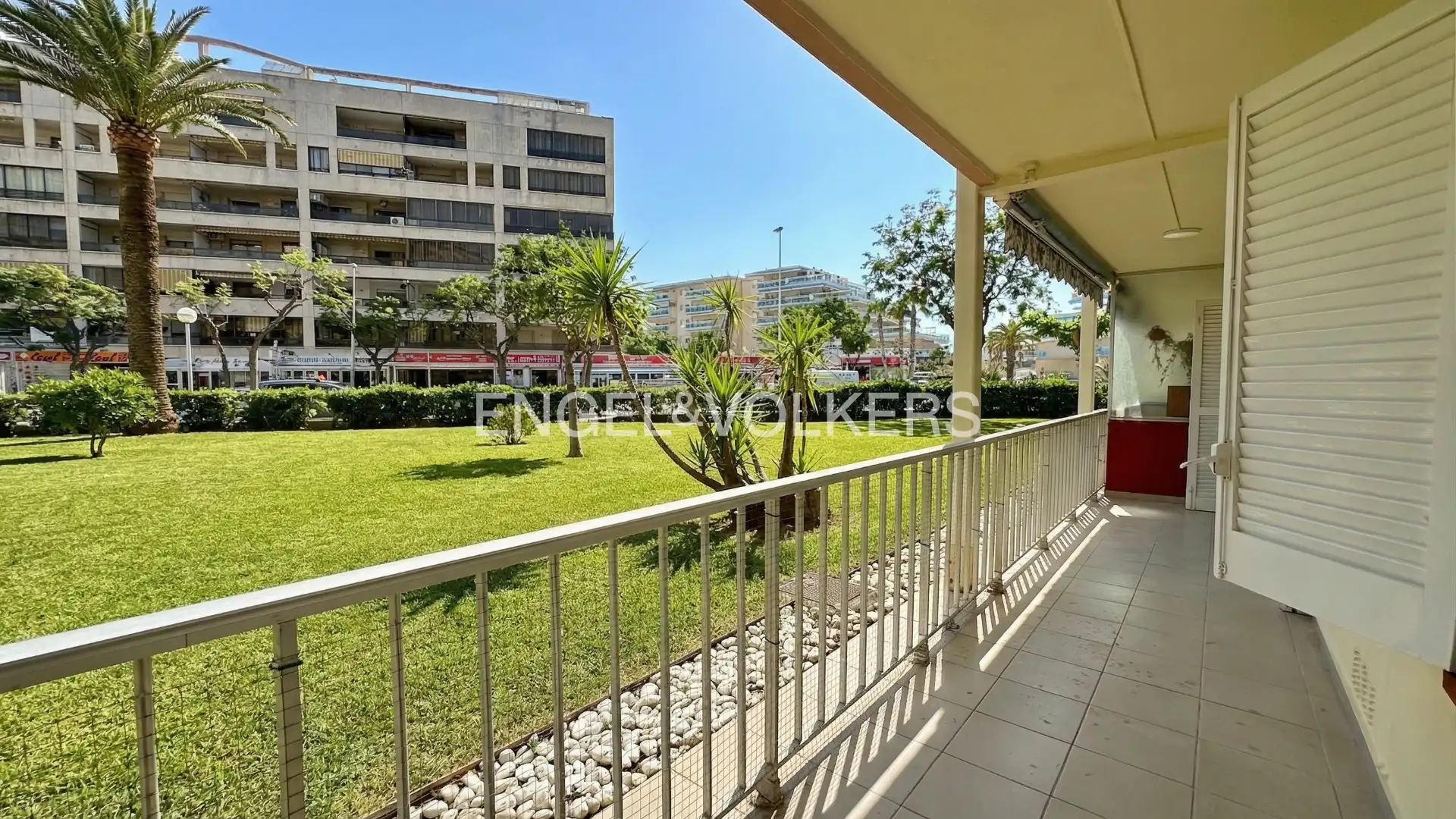 Vista exterior de Planta baja en venta en Vila-seca con Parquet, Balcón y Alarma