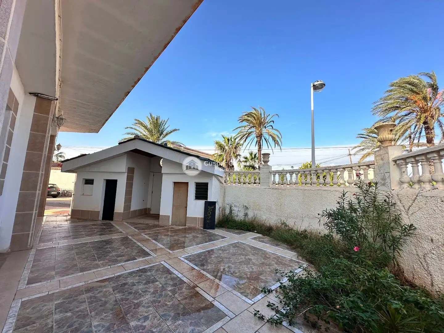 Vista exterior de Casa o chalet en venta en La Manga del Mar Menor con Calefacción, Terraza y Amueblado