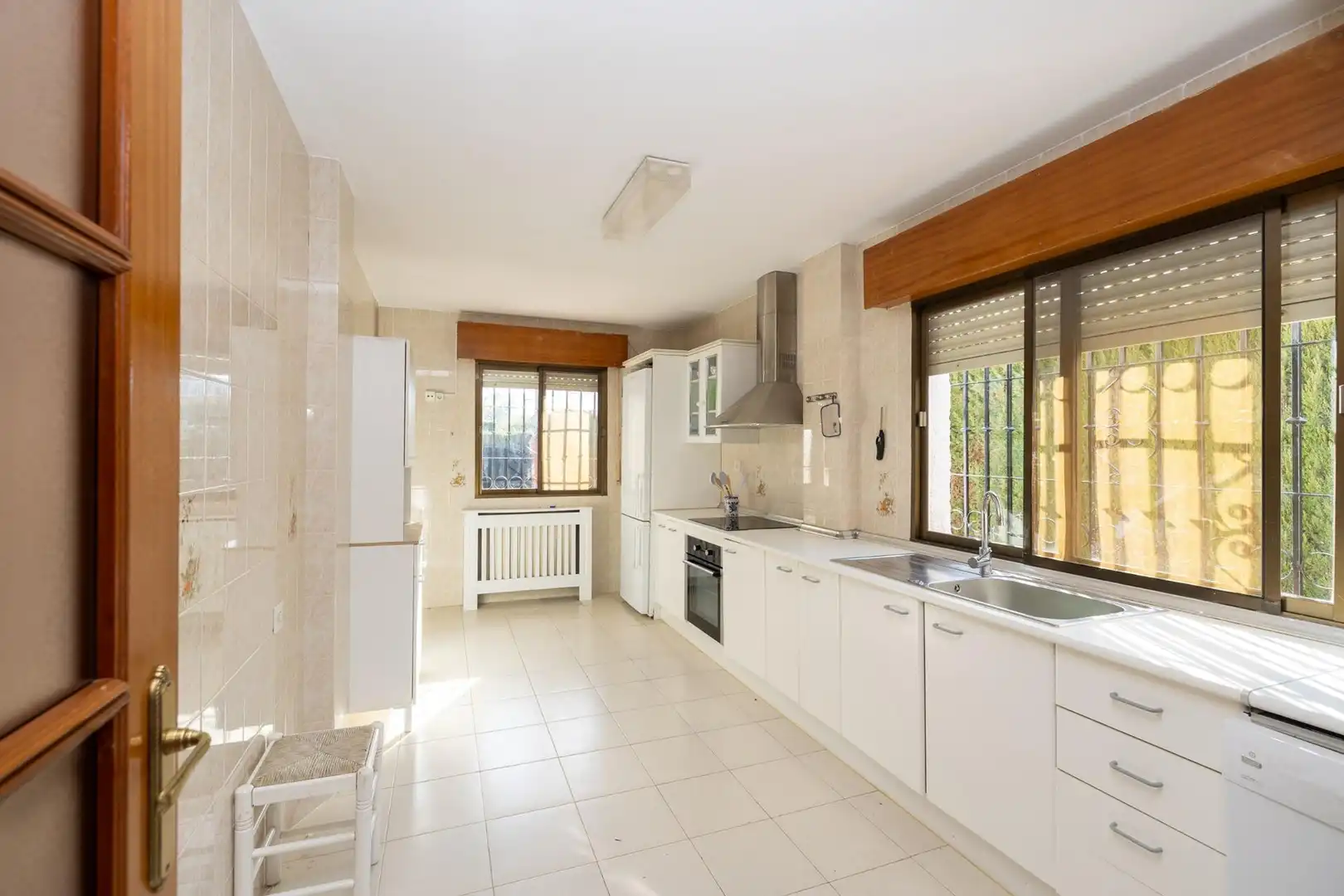 Chalet con piscina en venta en Calle Generalife 43, imagen 12