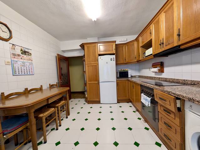 Piso en Venta en Oviedo - CL CARPIO, 8 en Santo Domingo - El Campillín