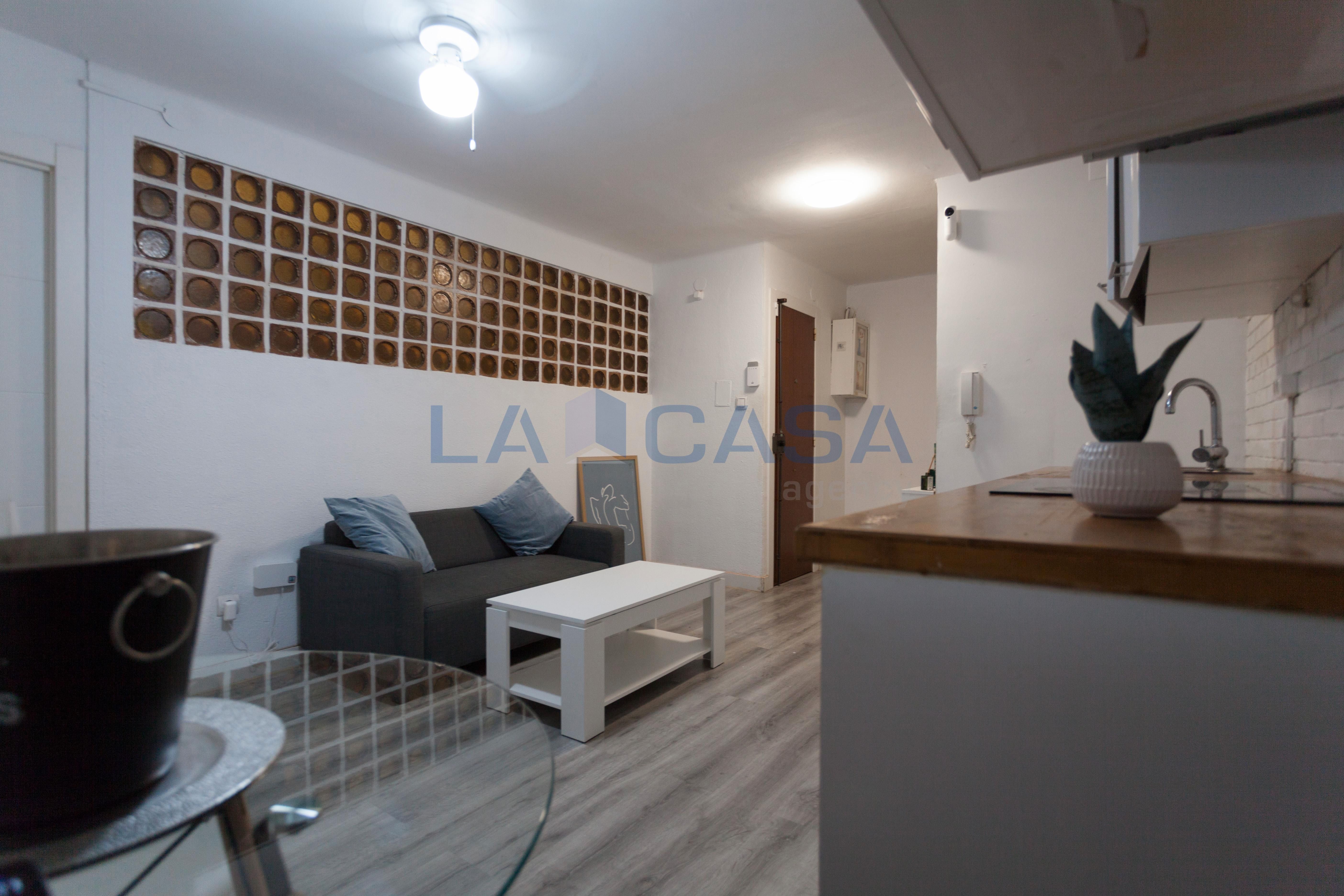 Sala d'estar de Pis en venda en L'Hospitalet de Llobregat