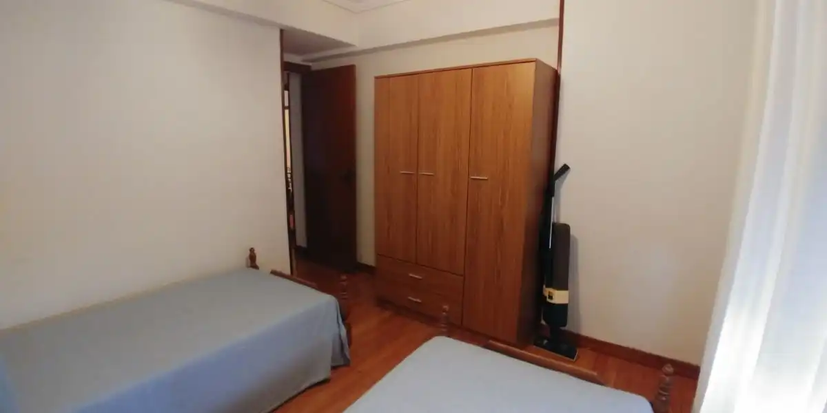 Habitación de Piso en venta en Atxondo con Calefacción, Terraza y Amueblado