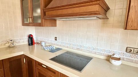 Foto 4 de Casa adosada en venda a Benamocarra, Málaga