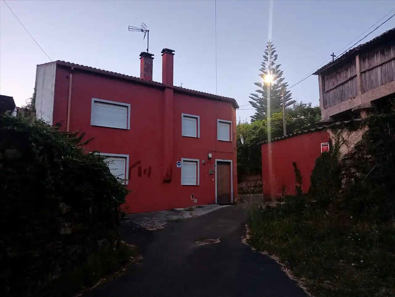 Vista exterior de Casa adosada en venta en Lousame con Terraza