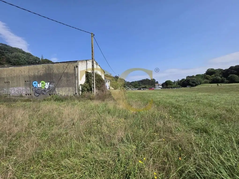 Residencial en venda en Llanes