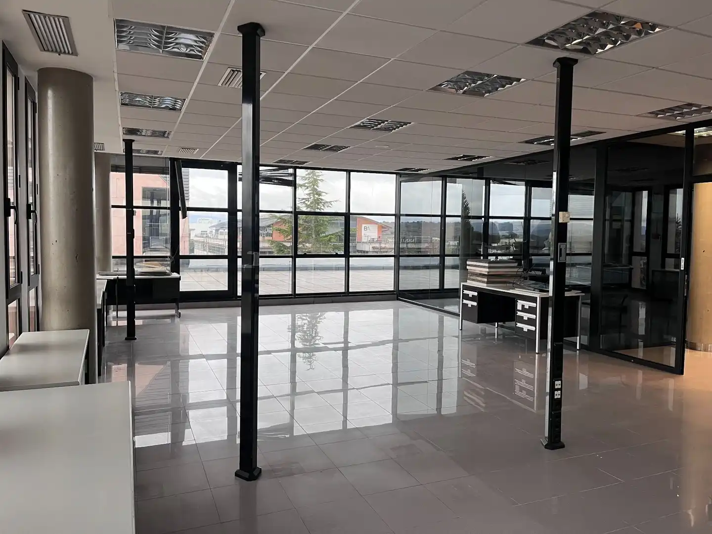 Büro zum Verkauf in Vitoria - Gasteiz mit Heizung