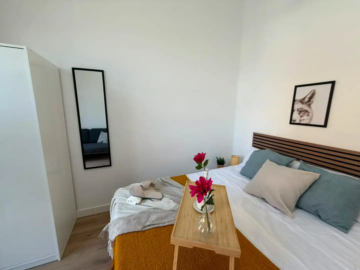 Schlafzimmer von Wohnung zur Miete in Madrid mit Heizung, Privatgarten und Möbliert