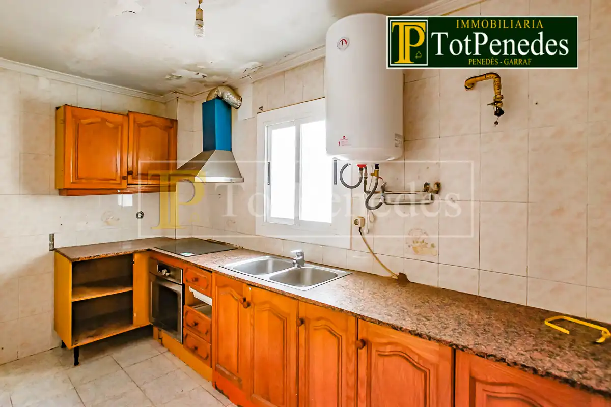 Cocina de Piso en venta en Sant Pere de Ribes con Balcón