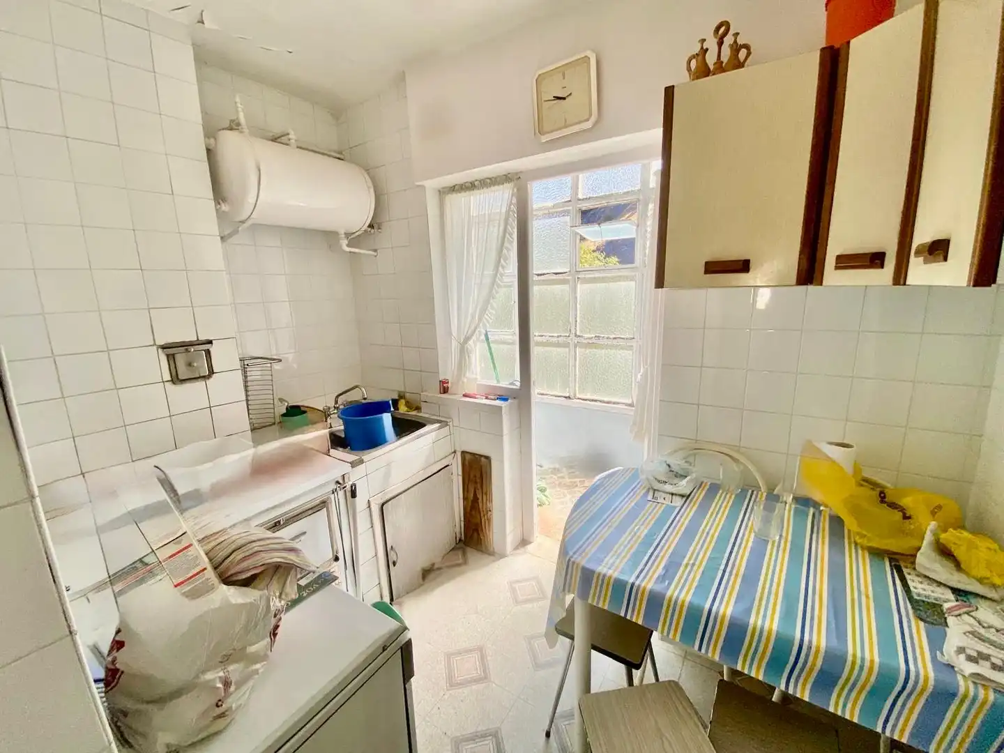 Kitchen of Flat for sale in La Pola de Gordón   with Storage room and Furnished