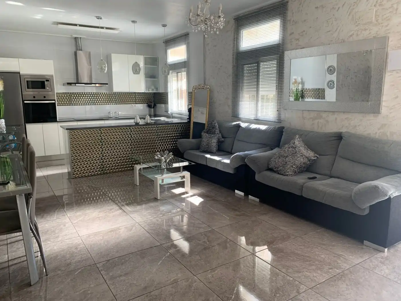 Sala d'estar de Planta baixa en venda en Crevillent