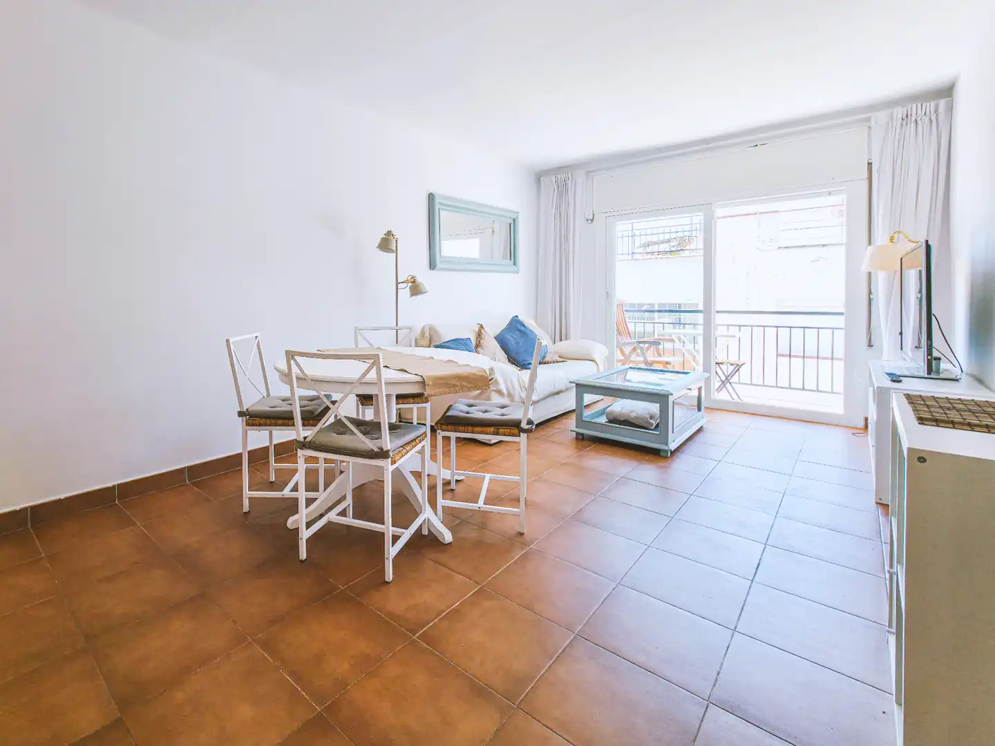 Wohnzimmer von Wohnung zur Miete in Sant Pol de Mar mit Terrasse, Möbliert und Ofen