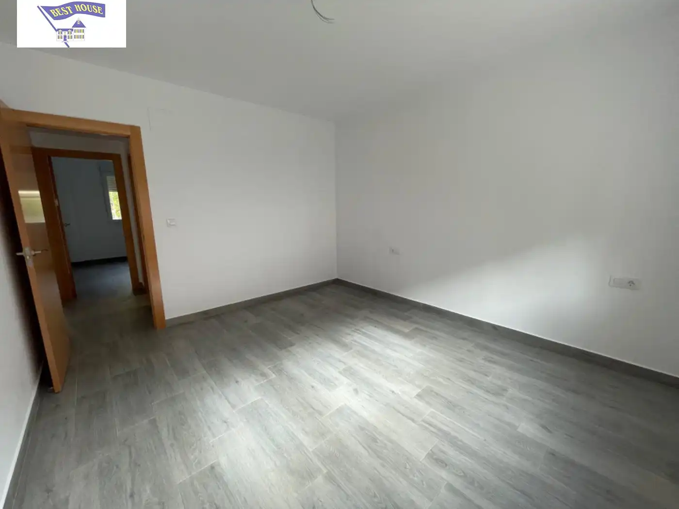 Erdgeschoss zur Miete in Albacete mit Heizung und Balkon