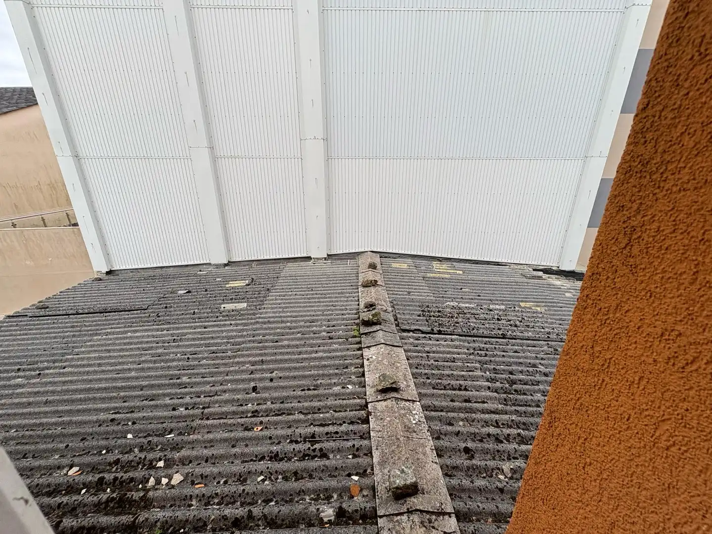 Vista exterior de Edifici en venda en As Pontes de García Rodríguez 