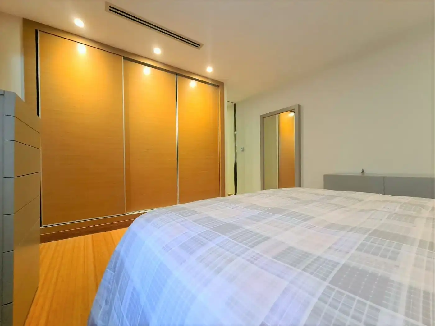 Bedroom of Flat for rent in Elche / Elx  with Air Conditioner, Heating and Parquet flooring