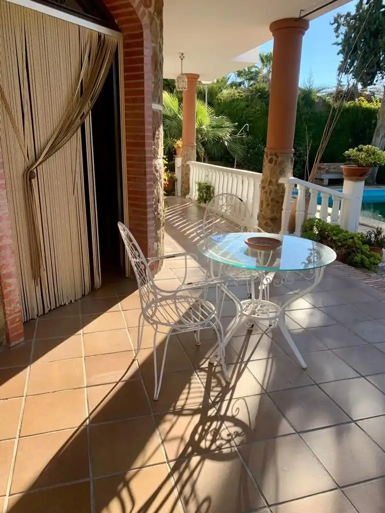 Terraza de Casa o chalet en venta en Úbeda con Jardín privado, Piscina y Balcón
