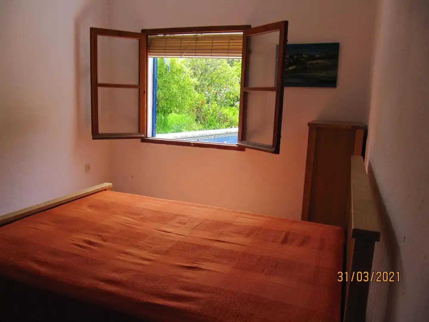 Habitación de Casa o chalet en venta en Alozaina con Jardín privado, Piscina y Amueblado