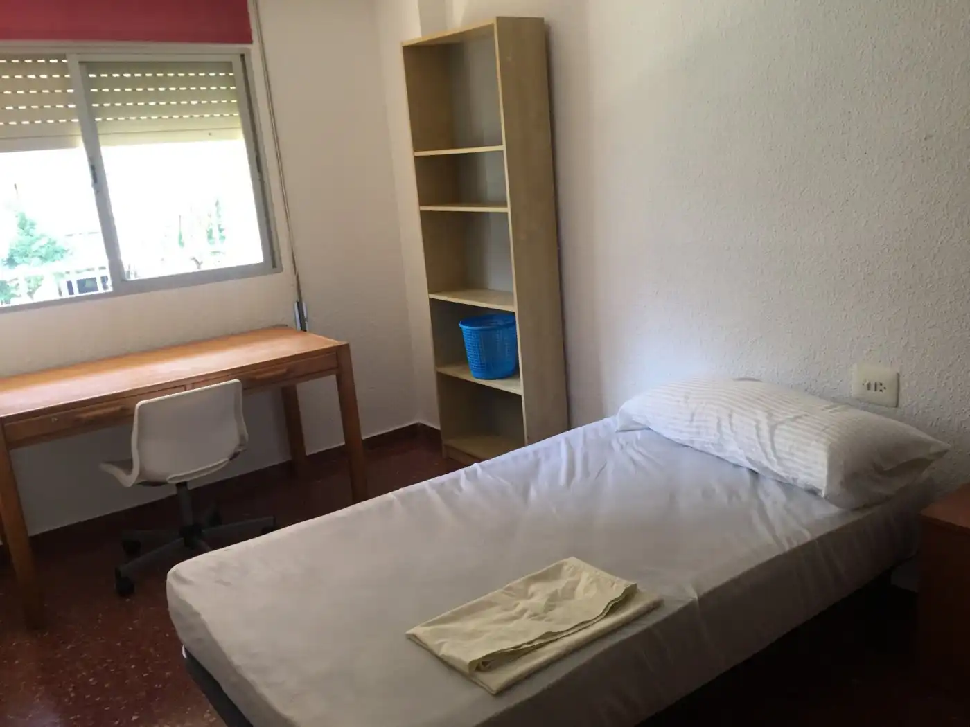 Schlafzimmer von Wohnung zur Miete in Valencia mit Terrasse, Möbliert und Balkon