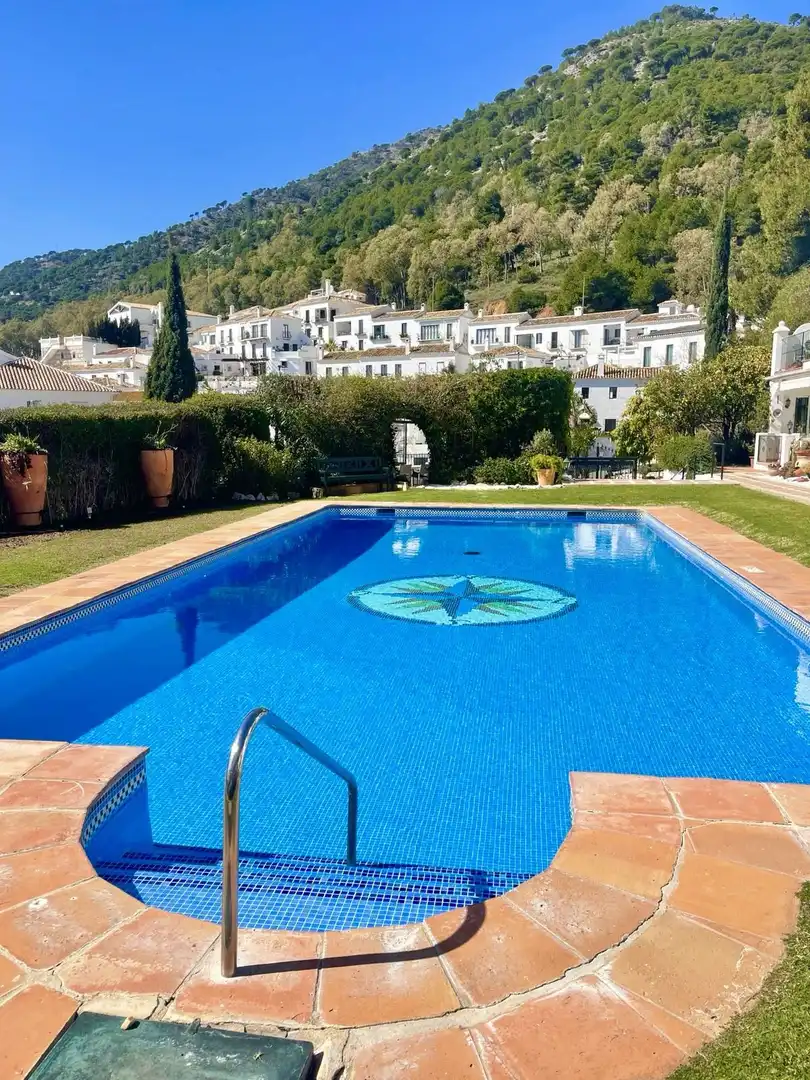 Piscina de Ático en venta en Mijas con Aire acondicionado, Calefacción y Terraza