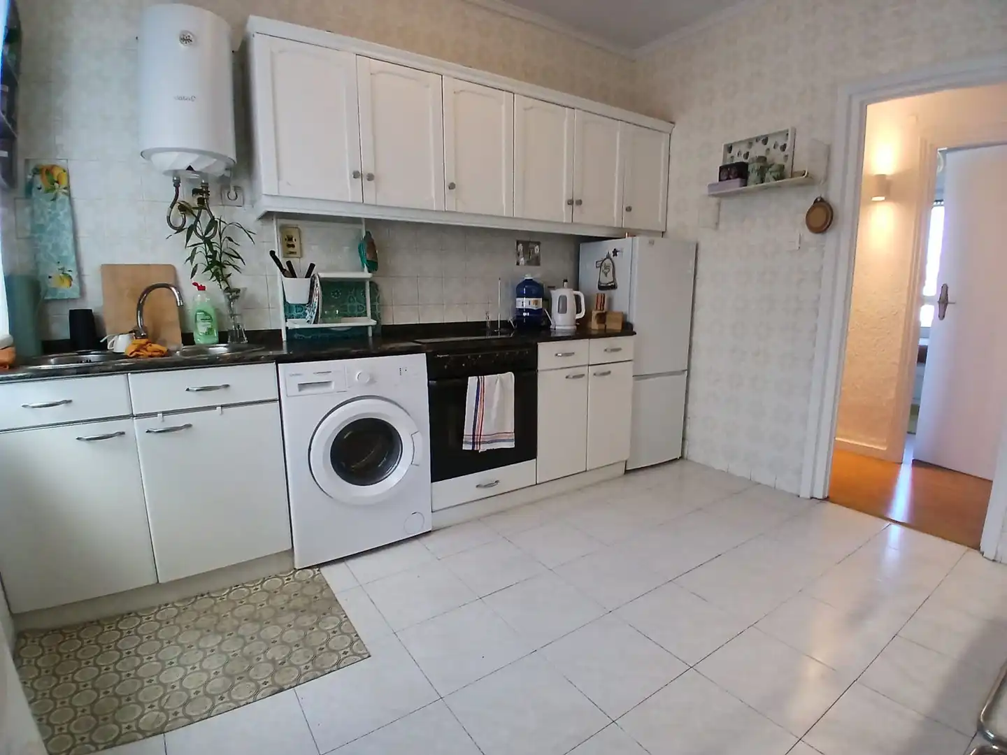 Kitchen of Flat for sale in Barakaldo   with Heating and Balcony