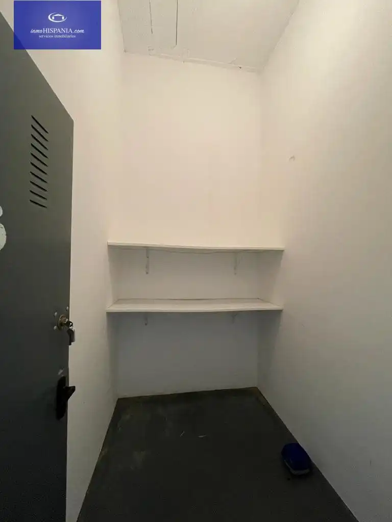 Garage for rent in Cádiz