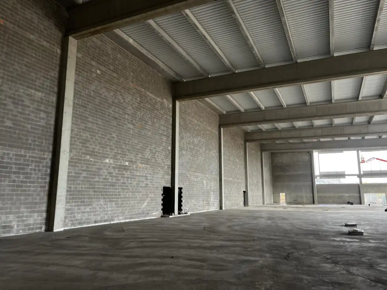 Nau industrial de lloguer en Sabadell